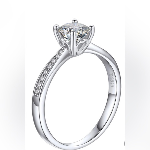 🌟MomentWish 1 Carat Moissanite Engagement Ring🌟  NIB - Picture 2 of 15